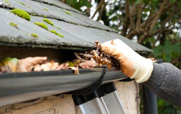 gutter cleaning Outwood